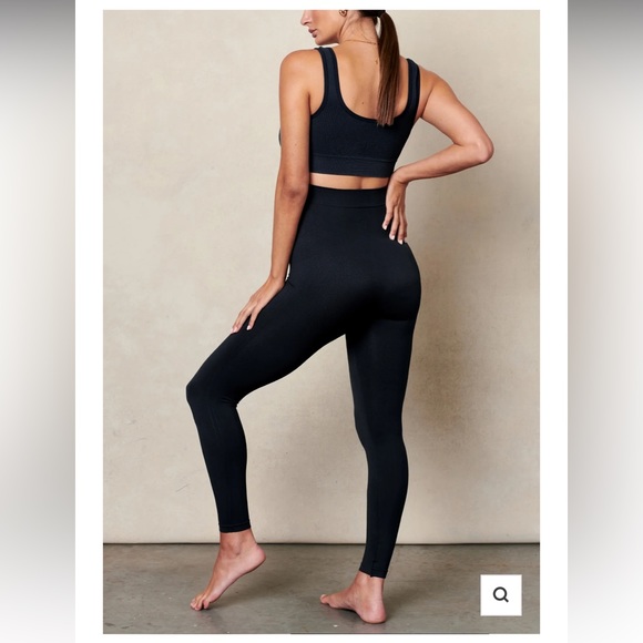 BLANQI EVERYDAY Maternity Belly Support Leggings - Picture 3 of 7